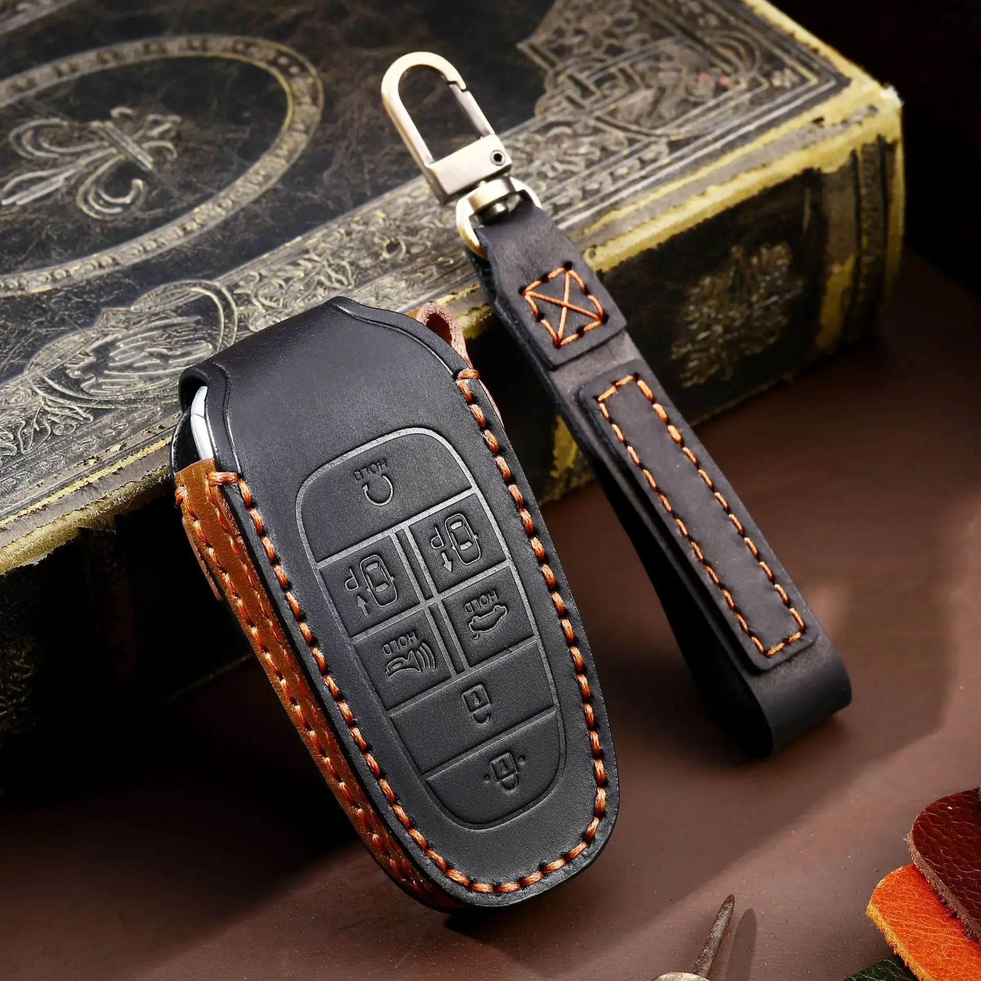 

Leather Car Key Cover Keychain Holder Case Protector for Hyundai Tucson Solaris Sonata Hybrid Nexo Nx4 Grand Santa Fe Remote