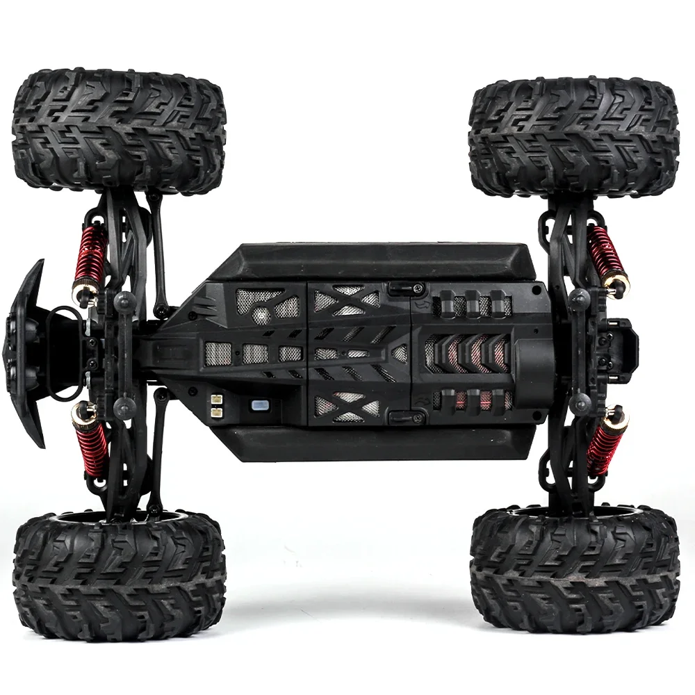 EBOYU 0304 RC Car 2.4Ghz 1:10 Scale 4WD 25KM/H High Speed Big Feet Car Off Road Waterproof Monster Remote Control Car RTR Toy