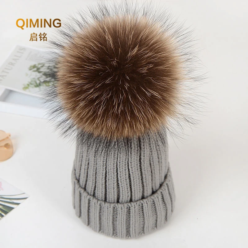 Children Real Raccoon Fur Ball Hats Knitted Hat Children Keep Warm Winter Hats for Women Knit Beanies Cap Fur PomPom Caps Girl