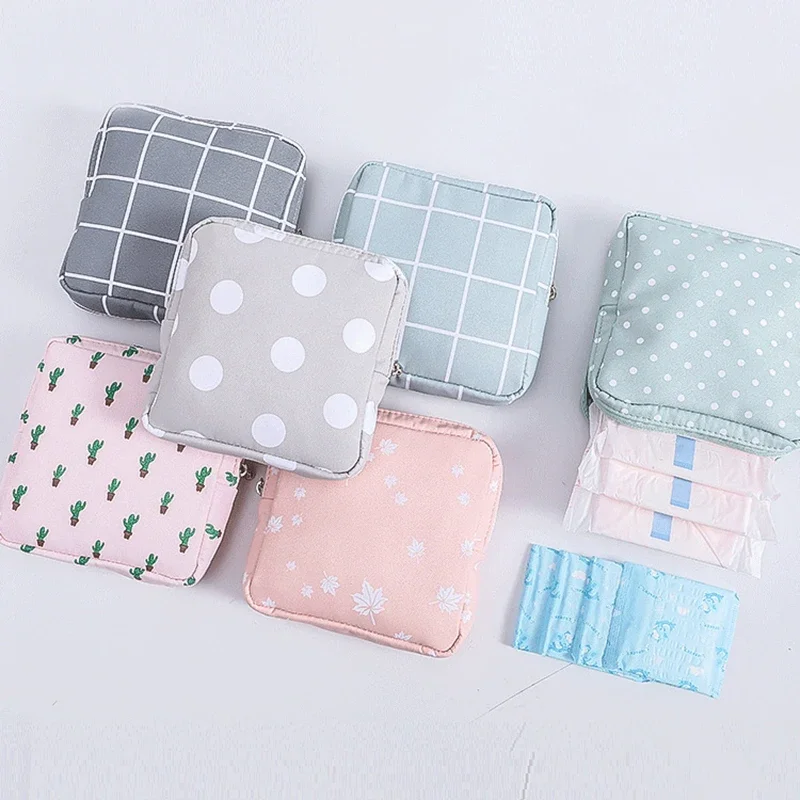 Women Sanitary Napkin Tampon Storage Bag Cute Sanitary Pad Pouches Portable Makeup Lipstick Key Earphone Data Cables Organizer