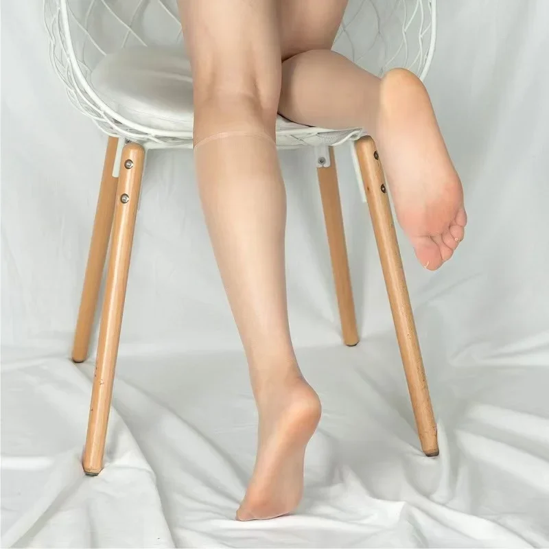 جوارب حريرية غير مرئية رفيعة للغاية للنساء ، بلون اللحم ، جوارب الساق نصف مقطعة بدون خياطة ، متوسط الطول ، مانع للخطاف ، الصيف