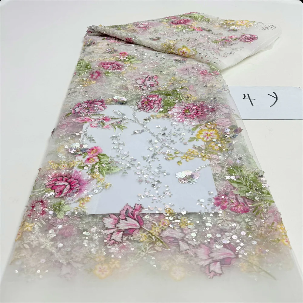 ผ้าลูกไม้ตาข่ายประดับลูกปัดแบบฝรั่งเศส ผ้าลูกไม้ปักเลื่อมคุณภาพสูงสำหรับชุดแต่งงานผู้หญิง 4 หลา