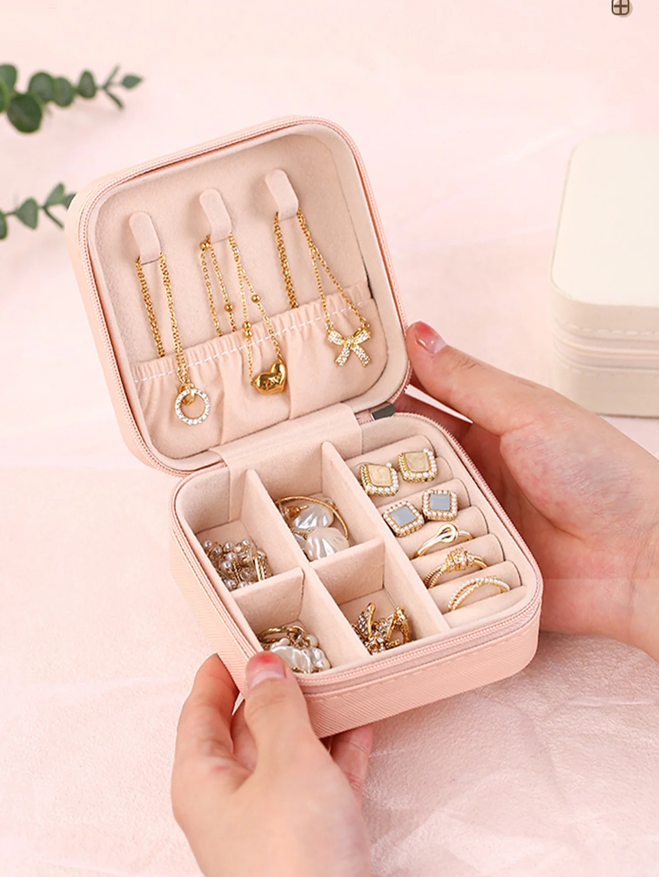 Mini caja de almacenamiento de joyas, estuche de viaje con cremallera para joyas, caja de joyería portátil para pendientes, collares y anillos, material de cuero, caja de joyería, regalo para mujeres, niñas, novias, esencial para el regreso a la escuela, bolsa de almacenamiento para vacaciones de verano en la playa, bolsa de cosméticos, Cosme