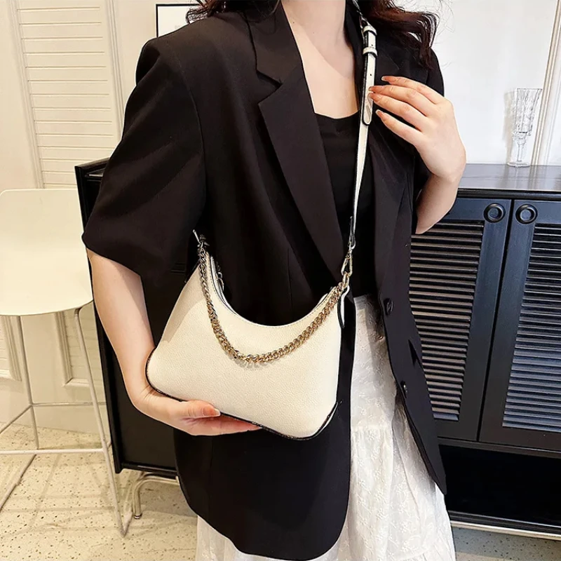 

women's everyday women's underarm bag 2025 Classic Women's bag Luxury brand Women's Handbag Vintage PU leather shoulder bag