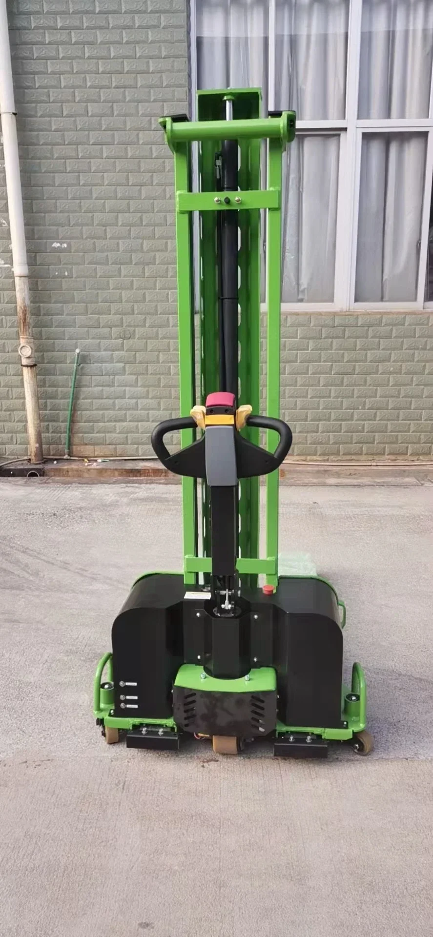 1000kg 1ton Lifting Height 1500mm 1600mm Full electric self lifting loading stacker car fit for van truck