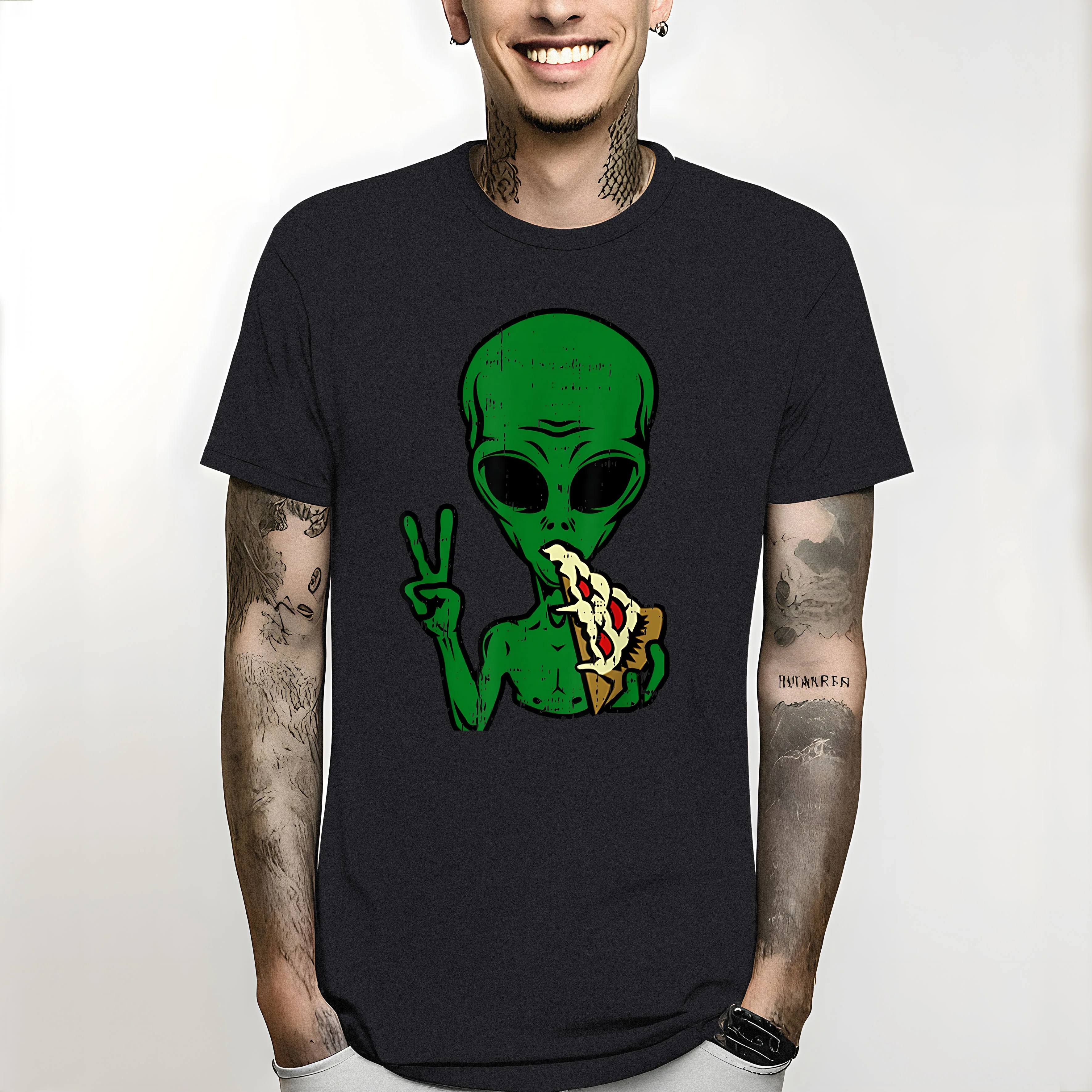 2024Alien Pizza Eating Peace Funny Discount Cotton Men T Shirt Youthful Space Area-51 Halloween Gift T-Shirt Normcore T Shirts