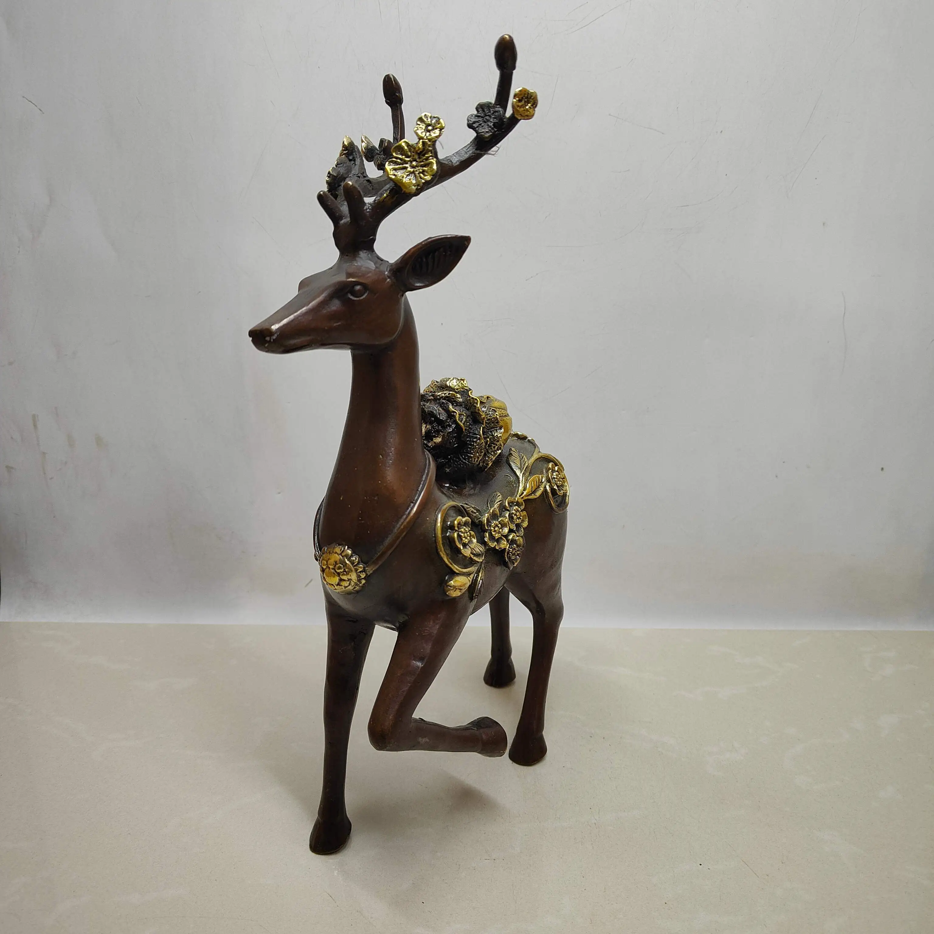 Chinese Feng Shui Wealth Fortune Deer Cabbage Statue Vintage Gold Plated Brass Home Office Lucky Decor Crafts
