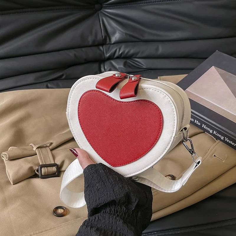 

Изысканная мини-сумка в форме сердца 2025 года, уникальный круглый кошелек на плечо для женщин, модный ручной клатч через плечо