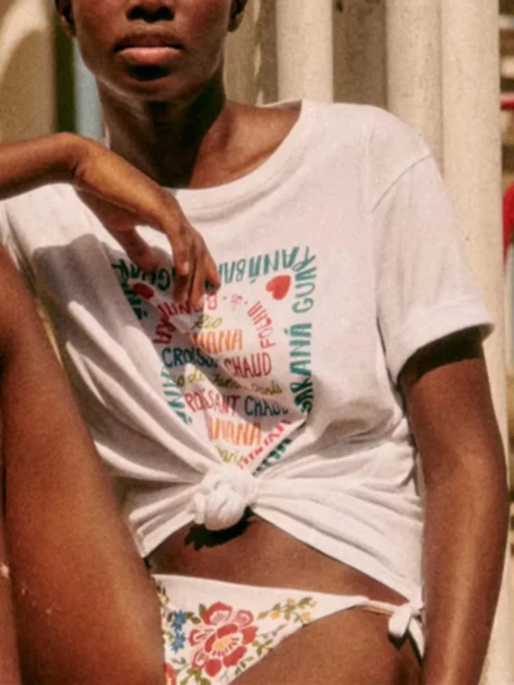 

Женские красочные футболки с буквенным принтом, белая хлопковая повседневная летняя футболка 2024, женская универсальная футболка с коротким рукавом и круглым вырезом