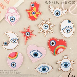 Cartoon Eyes Heart Cute Iron On Patches Clothes Embroidered Fabrics Kids Lot Backpack Thermoadhesive Jacket Mochila DIY Parche