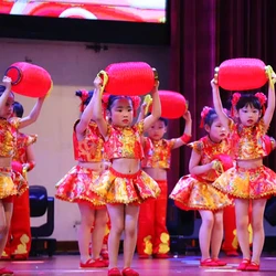 Disfraces festivos yangko para niños y niñas, trajes de tambor de viento chino, trajes de actuación de baile rojo de rap China.