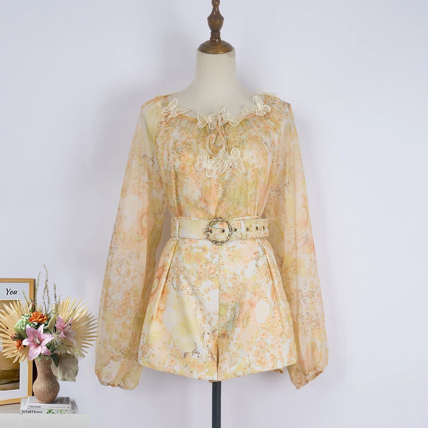 

Yellow Floral Embroidery Chiffon Stitched irt Top with Wide Leg orts Set Design Sense Knot Waistline Faionabl...