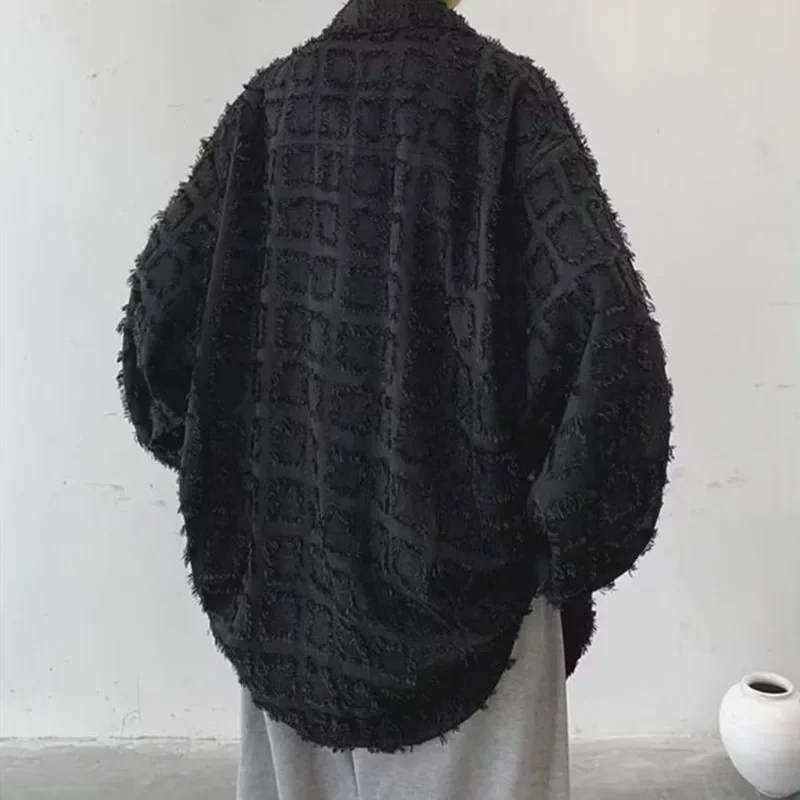 2024เสื้อลายสก็อตแต่งพู่เสื้อลำลองกระดุมแถวเดียวเสื้อโค้ทแขนยาวขนาดใหญ่พิเศษสำหรับผู้ชายแนววินเทจในฤดูใบไม้ร่วงผู้ชายฤดูใบไม้ผลิ