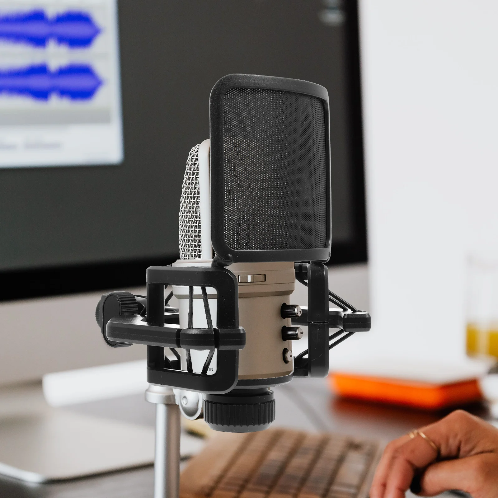 

1Set Microphone Shockmount Mic Shield Filter Exquisite Craftsmanship Good Materials Fixed Role Mic Accessories