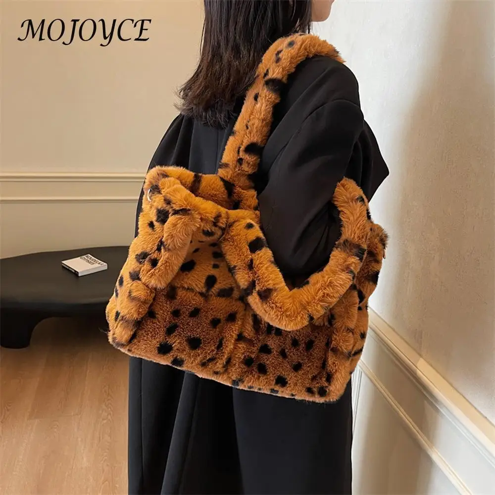 Women Plush Shoulder Bag Soft Fluffy Handbag Adjustable Strap Underarm Bag Large Capacity for Work Travel