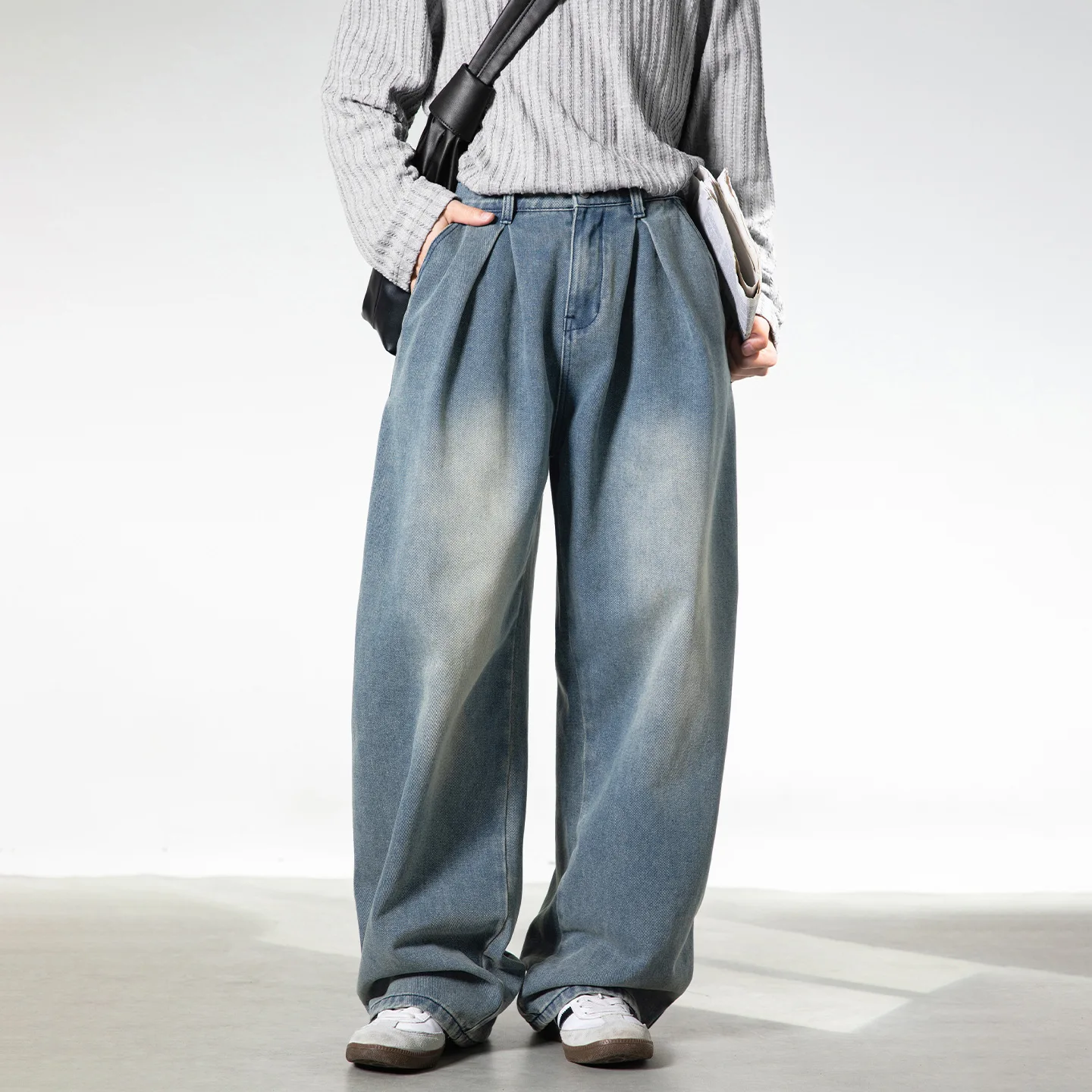 Vintage Washed Oversized Men's Jeans, Spring Collection, Split Pleated Design, Straight Loose Fit, Trendy Casual Trousers