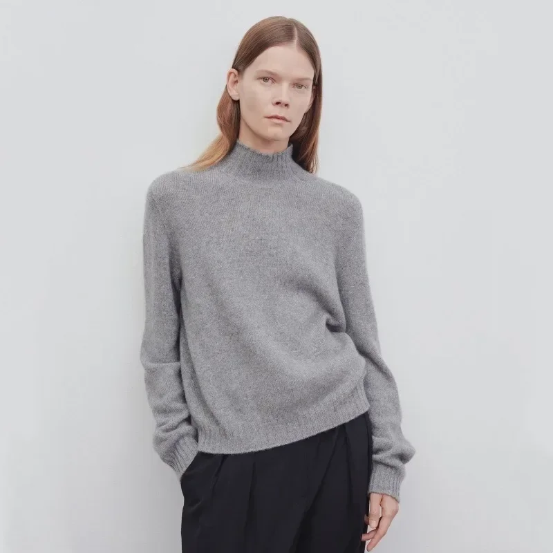 

TR @ LUXURY-Cashmere Knitted Sweater for Women, Niche Design Sense, A Minimalist Style, Warm Woolen Sweater, 2024