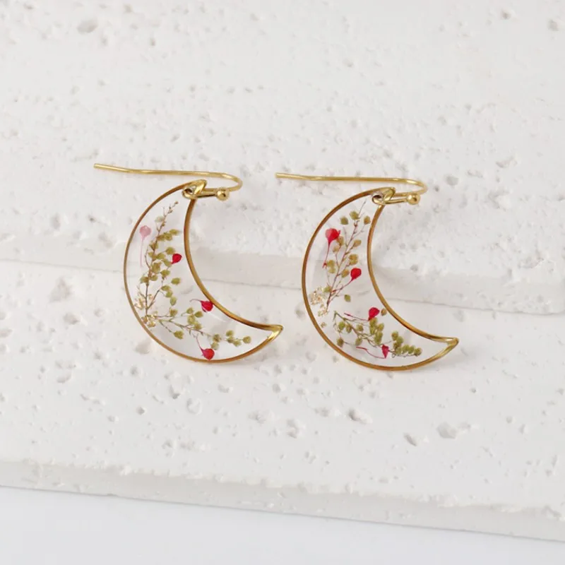 Cute Moon Earring With Dried Flower Jewelry Unique Moon Shape Epoxy Resin Natural Flower Earrings Colored Pressed Flower Earring
