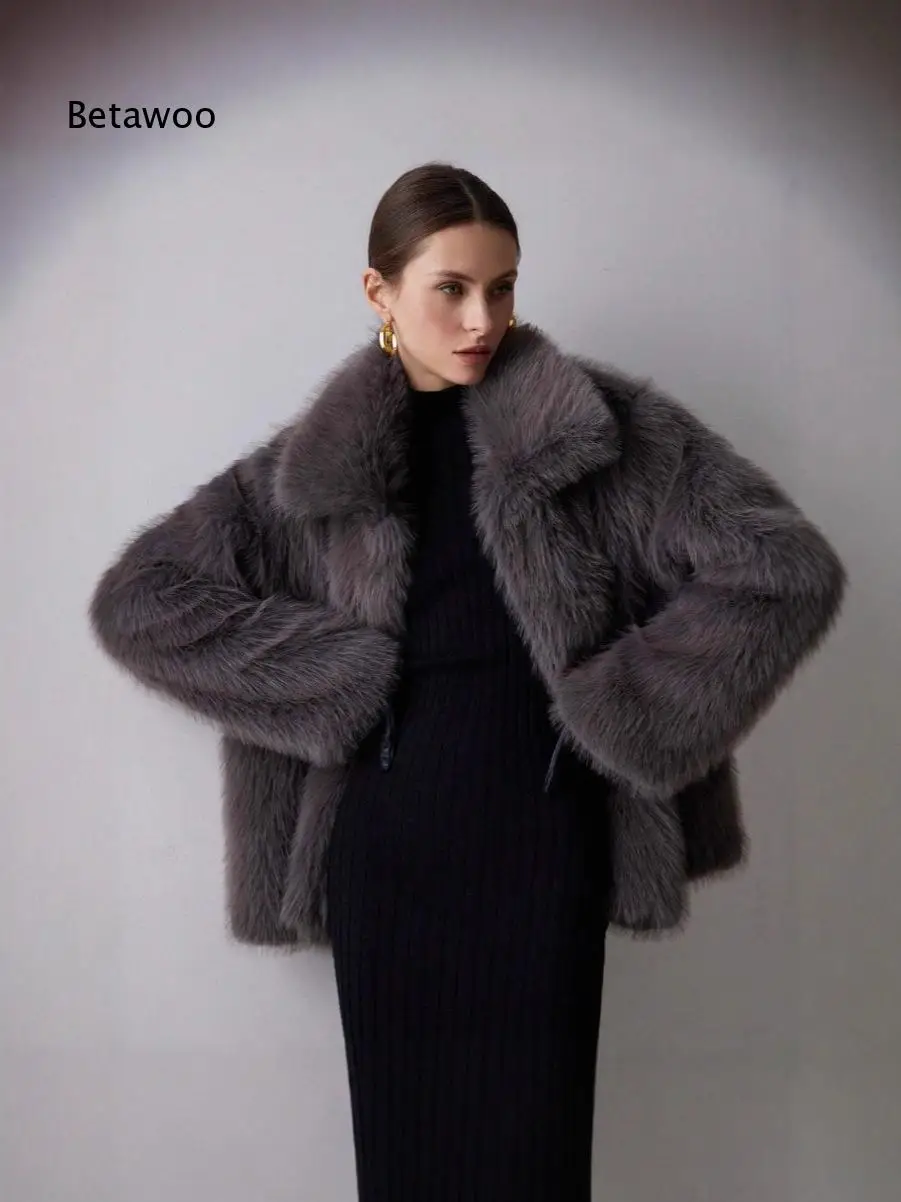 Womens solid color faux fur overcoat soft plush texture loose fit outerwear fashionable winter coat for party gathering and cas