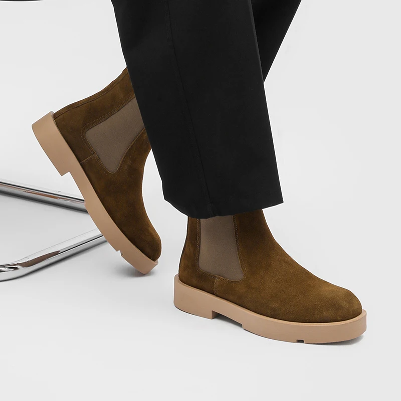 شتاء جديد البقرة المدبوغ تشيلسي الأحذية الرجعية عالية أعلى رجال الأعمال التنقل الأحذية الفاخرة العلامة التجارية سميكة سوليد الراحة المشي الأحذية