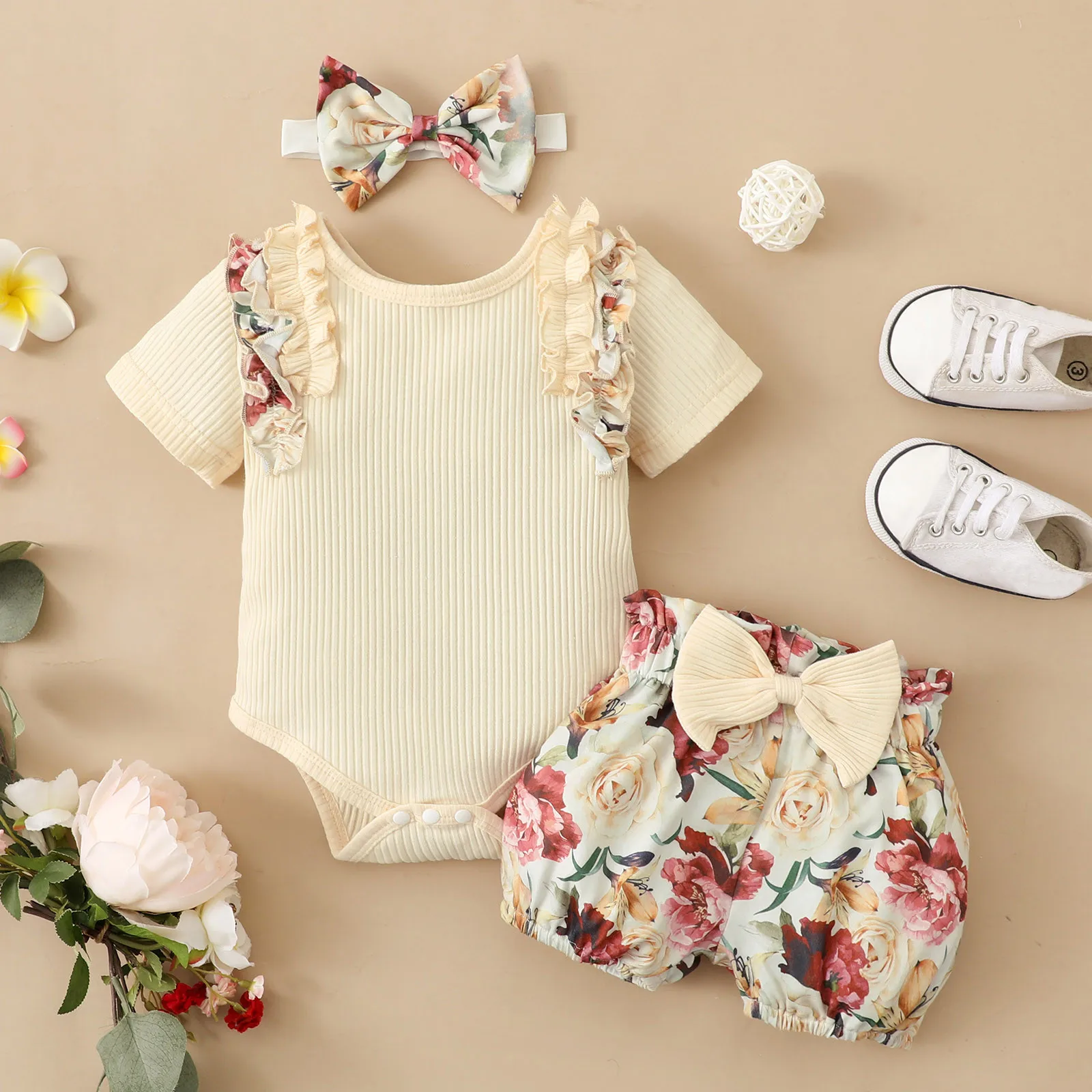 

Fashion Summer Newborn Baby Girl Clothes Sets Short Sleeve Ruffle Romper Tops Floral Print Shorts Headband Infant 3Pcs Outfits