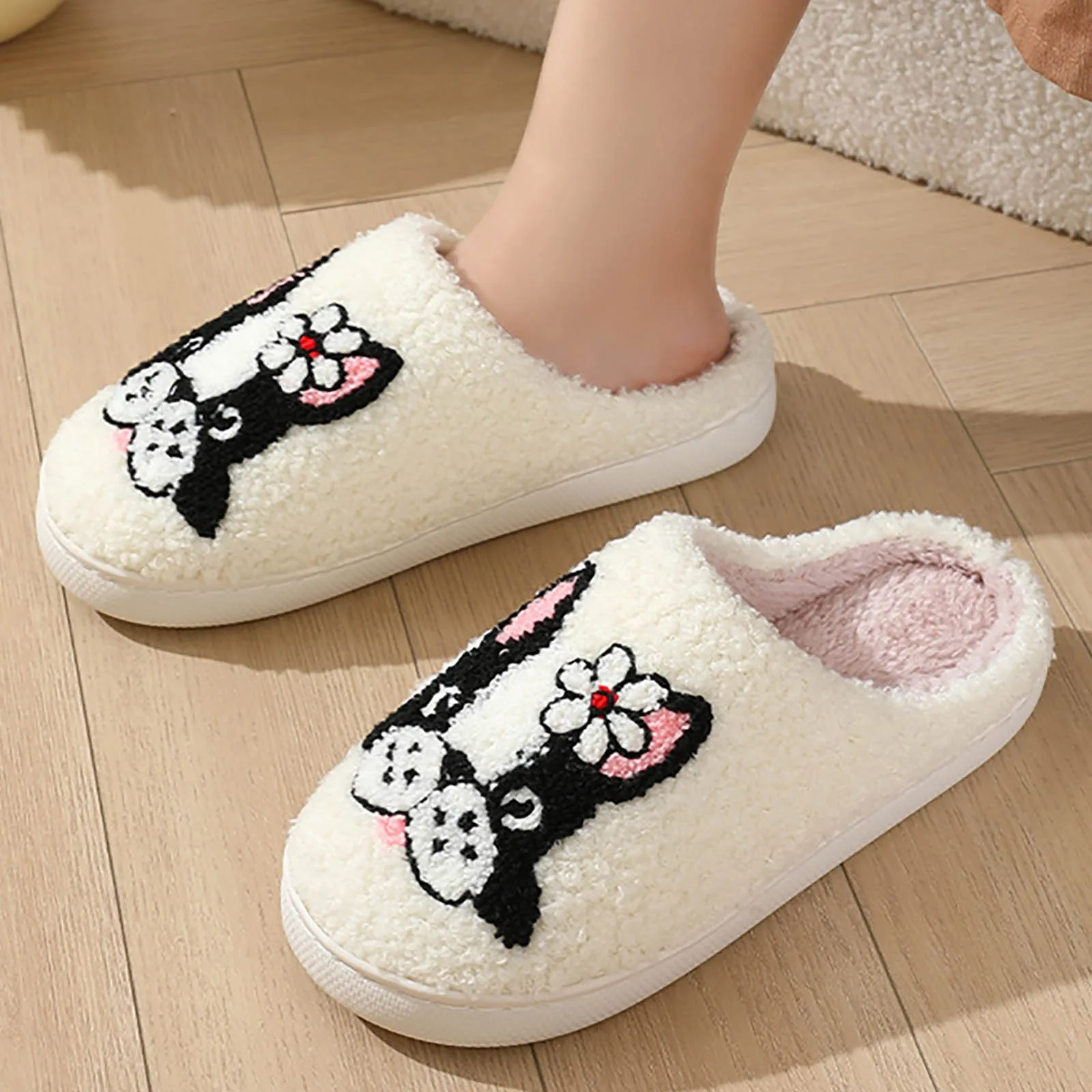 

Men And Women Home Winter Moccasins Slippers for Women French In Europe And The United States Pet Embroidery Cotton Slippers