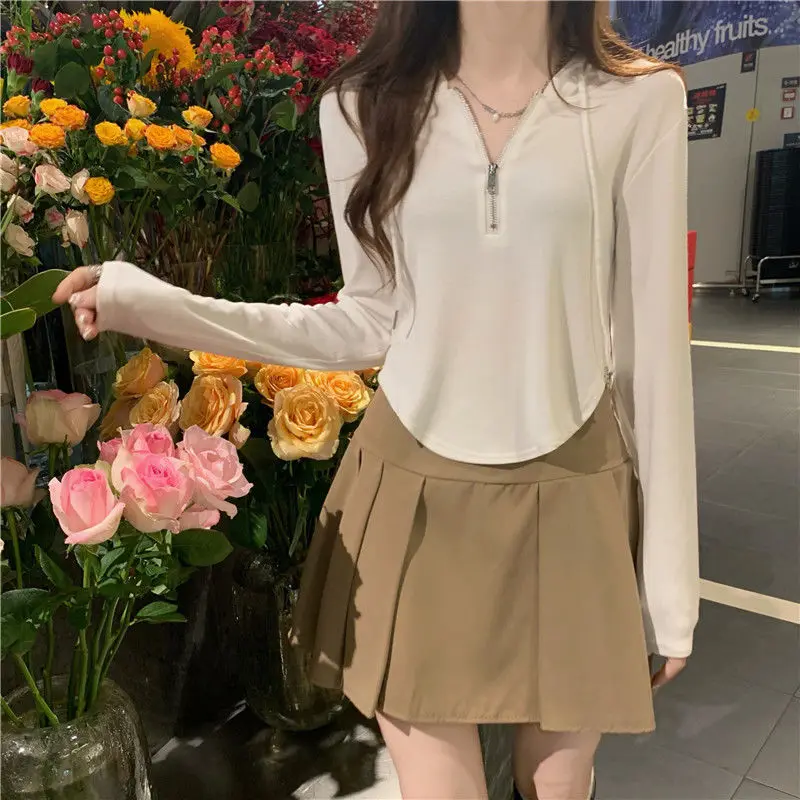Spring and Autumn Cropped Female Hooded Top Y2k Vintage High Quality Outerwears New in Matching Kpop Women's Hoodies Sweatshirts