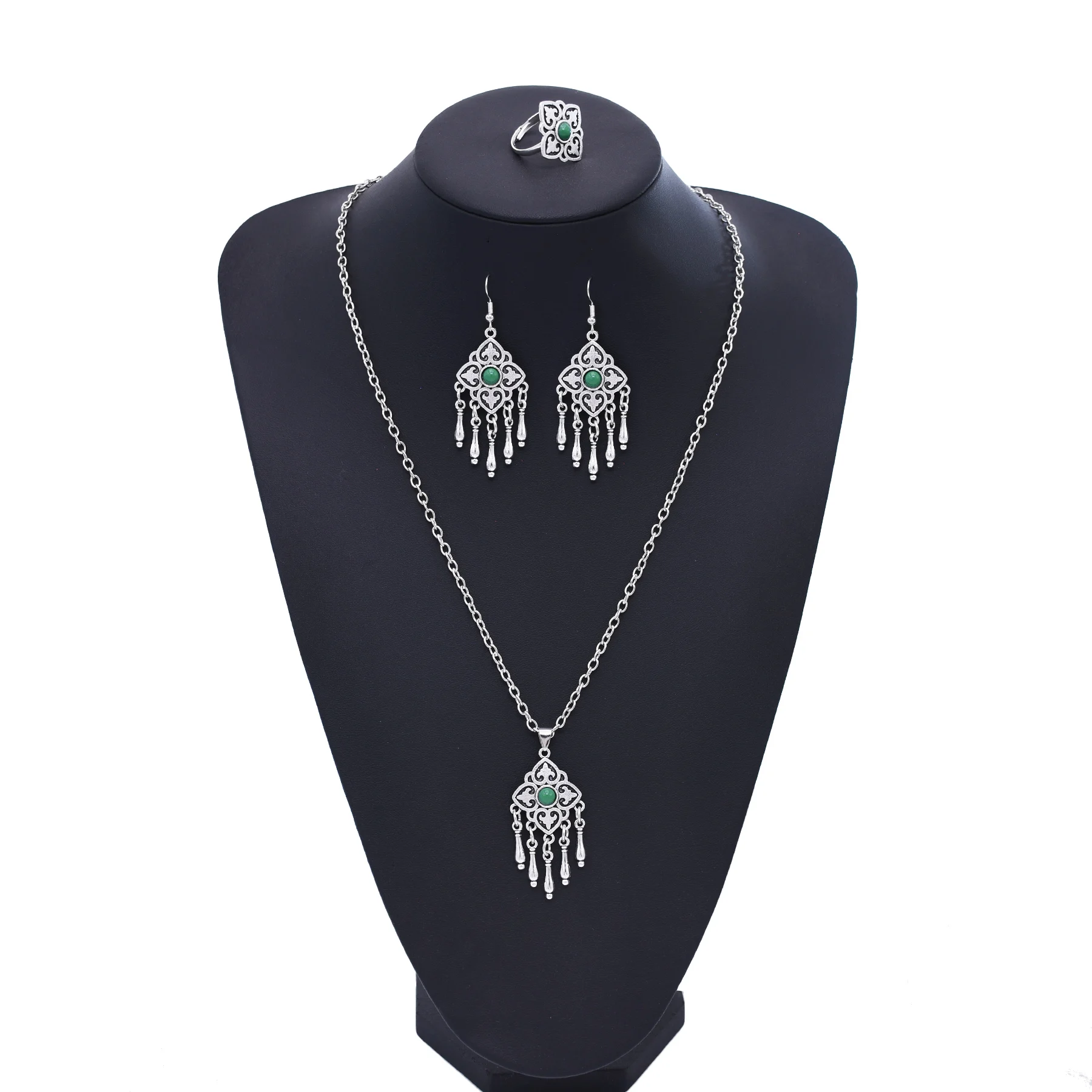 Böhmischer Schmuckset mit bunt – Women Accessories India Bewertung und Preis