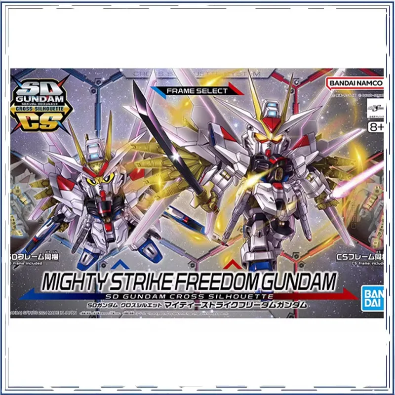 W półce Mighty Strike Freedom Gundam SD Gundam Cross Silhouette Prezenty świąteczne lub kolekcja Oryginalna figurka akcji Model Zabawki