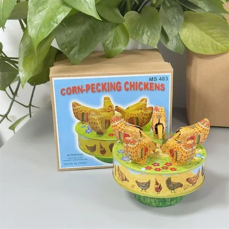 Collezione per adulti Retro Giocattolo a carica Barattolo di metallo Pollo alle noci di riso Meccanico a orologeria figure modello per bambini Miglior regalo