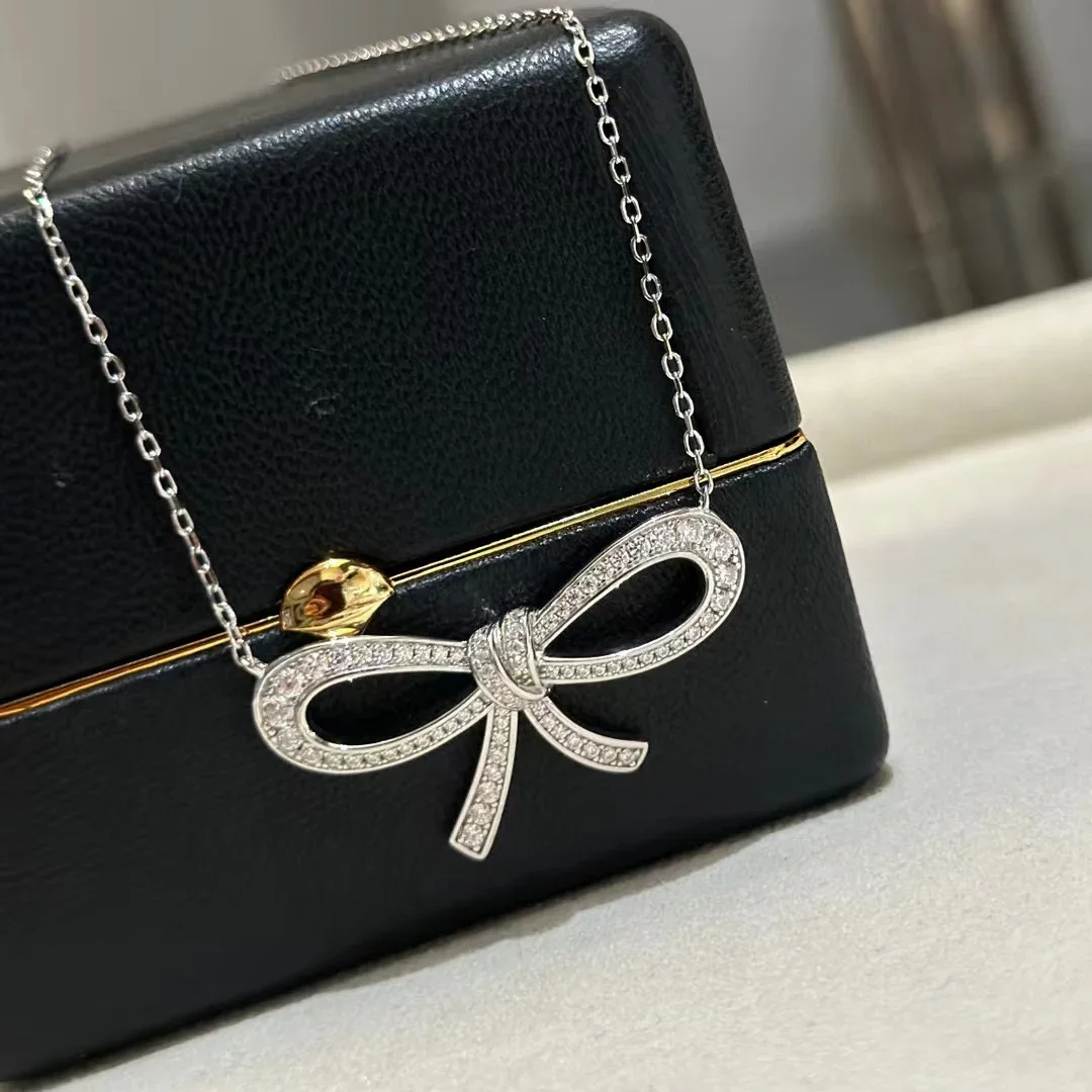 

New 2023 Trend High Qulity Classic Hot Famous Brand Europe Wedding Engagement Bowknot Luxury Jewelry Necklaces For Women Zircons