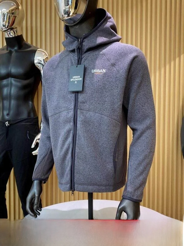 

Outdoor Parent-Child Matching Thickened Fleece Lined Hooded Jacket Warm Standard Fit Women's Fashionable Winter New Arrival
