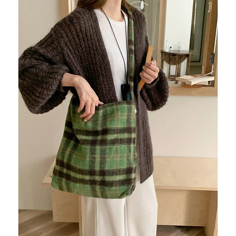 Autumn and Winter Large Capaci Shoulder Bag Japan fashion Ins All-Match Plaid Bag Women Canvas Bag Student Commuting