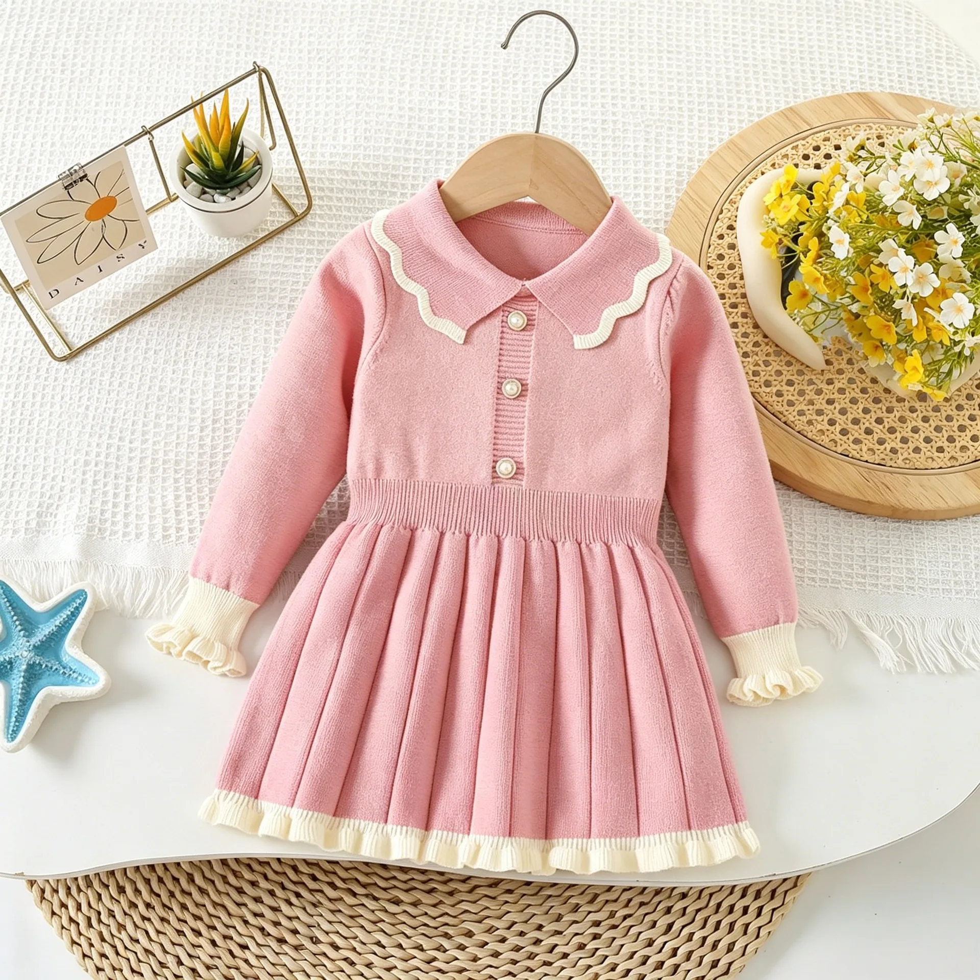 Elegant Girls' Knitted Lapel Pleated Long Sleeved Dress with Pearl Buckle Decoration for Children Aged 2-6 Autumn and Winter New