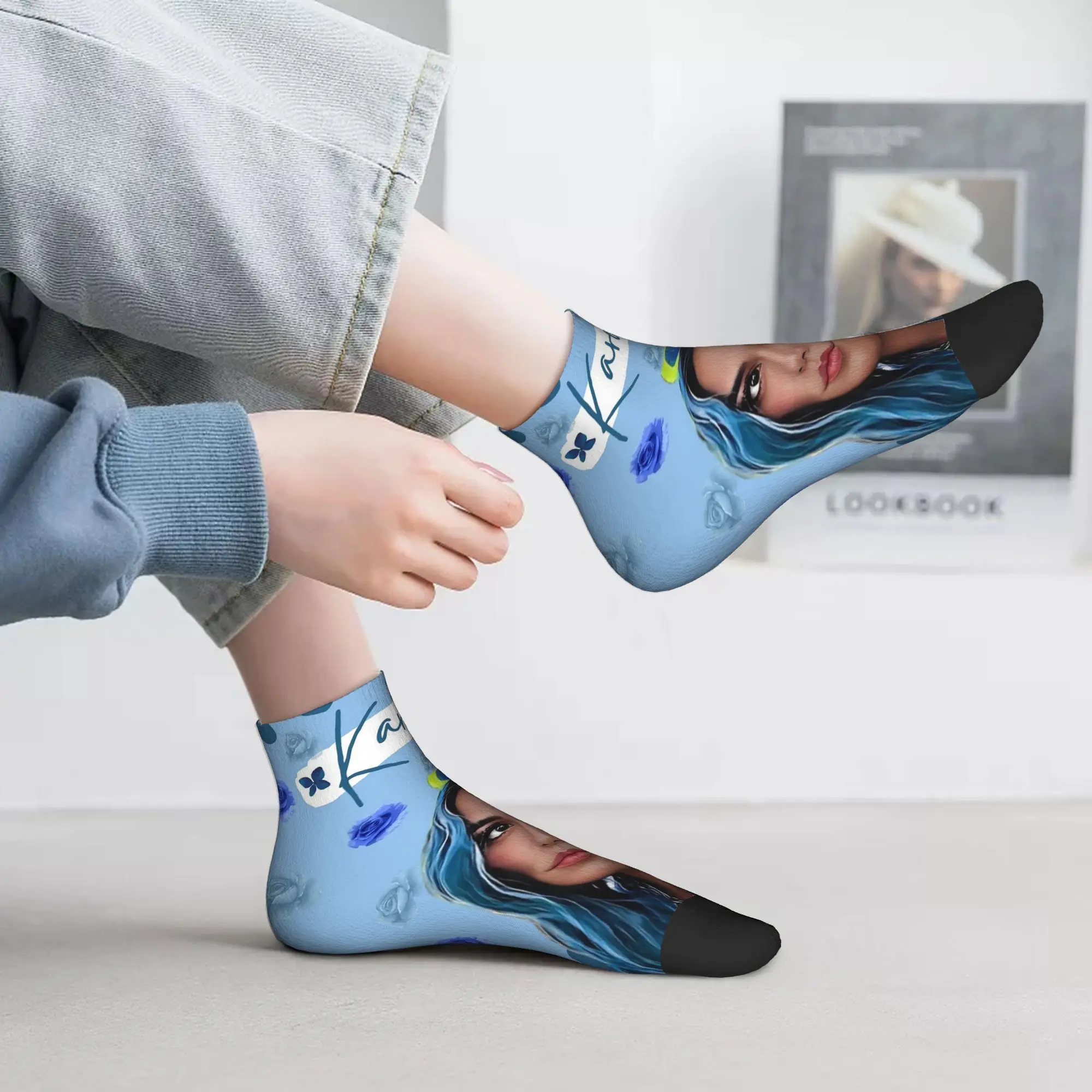 

All Seasons Fondo de pantalla karol G Socks Harajuku High Quality Crew Socks Hip Hop Stockings for Men Women Gifts