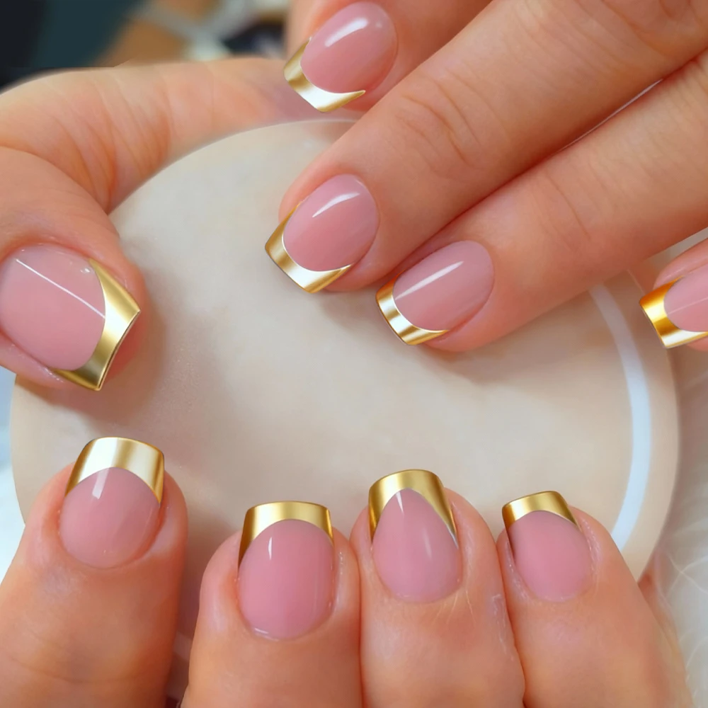 

30 шт. коротких квадратных накладных ногтей в классическом универсальном золотом французском стиле, с глянцевой полупрозрачной основой, для самостоятельного маникюра, подходят для домашних вечеринок, съемные накладные ногти, подходят для повседневного нош