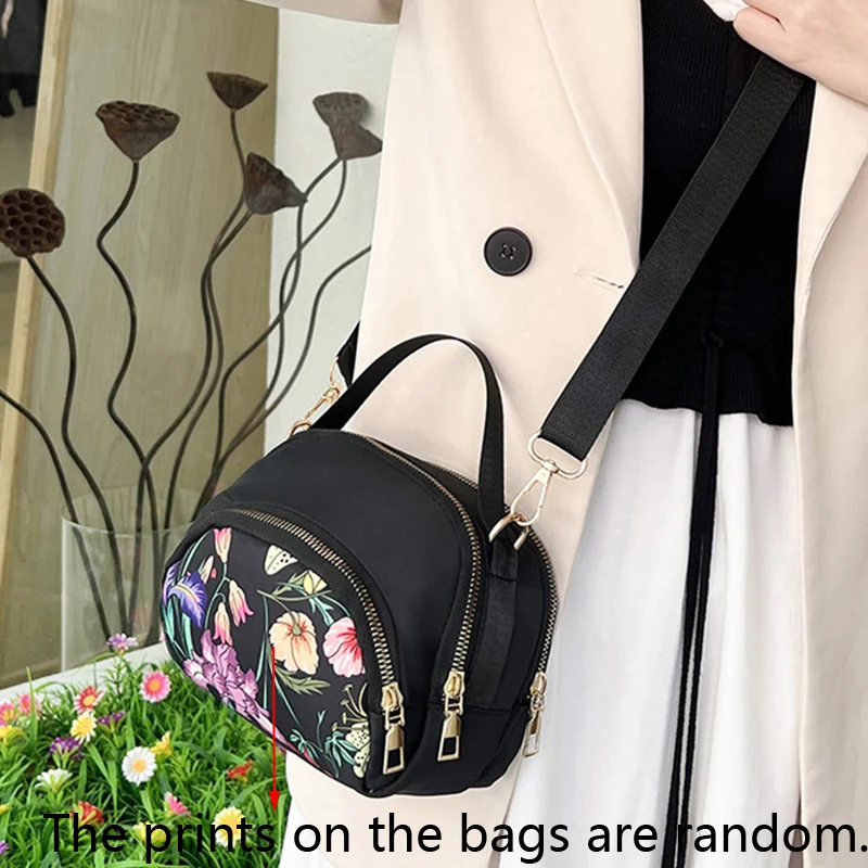 Neutral style backpack for men and women with printed design. Suitable for travel. Shoulder strap is detachable.