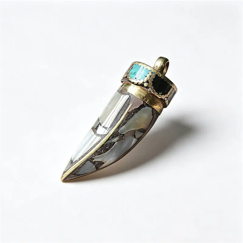 Brass inlay Pearl Locket Chilly Pendants Fang Amulet for ManTBP386