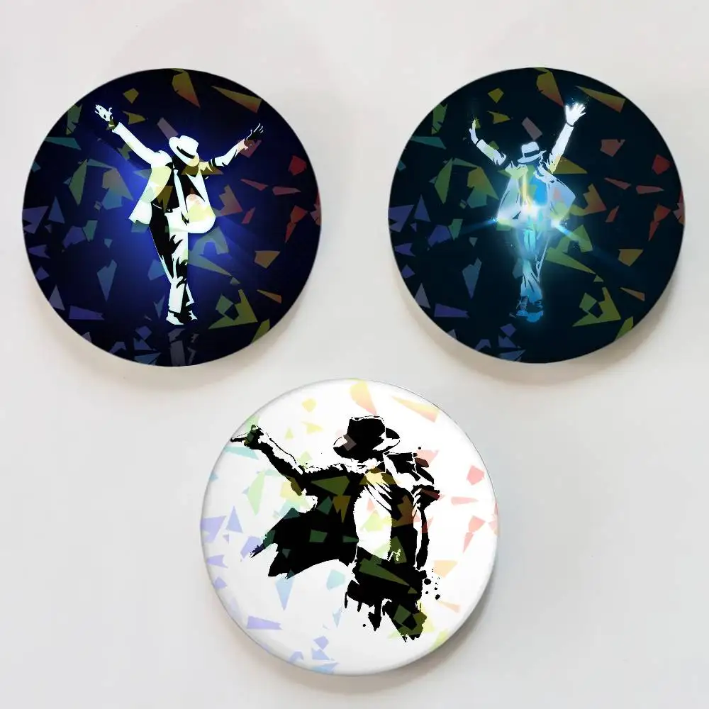 Super Star M-MiChAel J-JaCkson Round Badge Lapel Pins for Backpacks Briefcase Laser Brooch Clothes Gifts