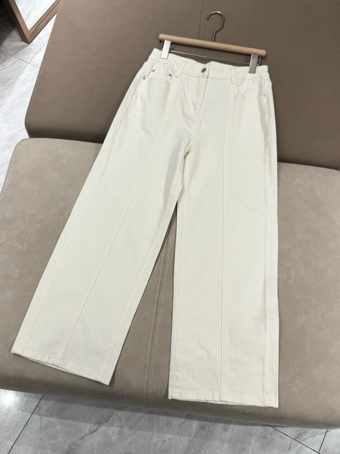 

Women White Denim Long Pants High Waist Straight Casual Wide Leg Jeans