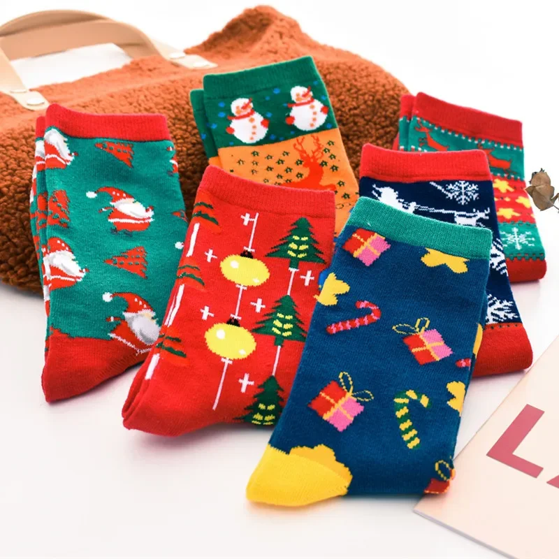 Chaussettes de Noël en tube de coton pour bonhomme de neige, chaussettes rouges mignonnes, Elk Old Man, dessin animé, nouveau