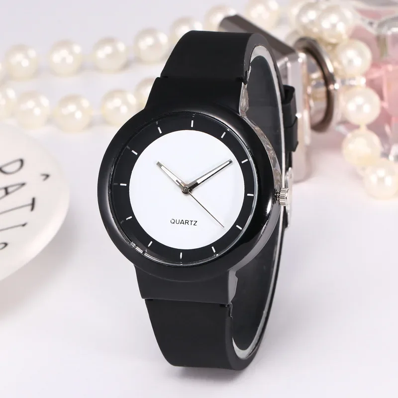 Women Fashion Casual Silicone Strap Analog Pink Girl Quartz Round Watch Relogio Feminino Simple Round Horloges Ladies Watches