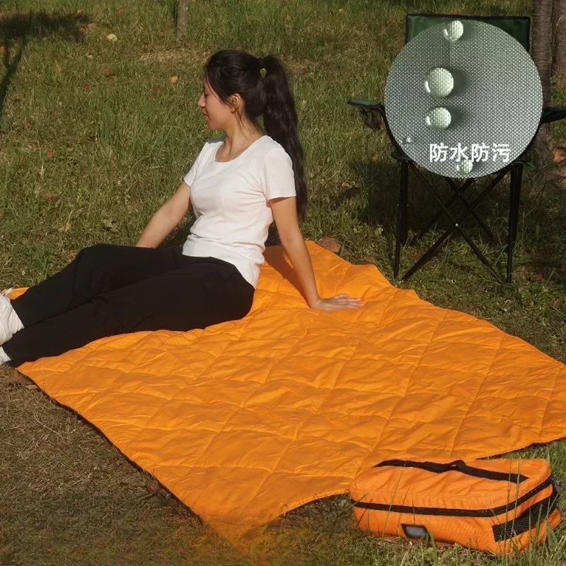 Outdoor waterproof and windproof fleece blanket camping blanket mat picnic mat thermal blanket