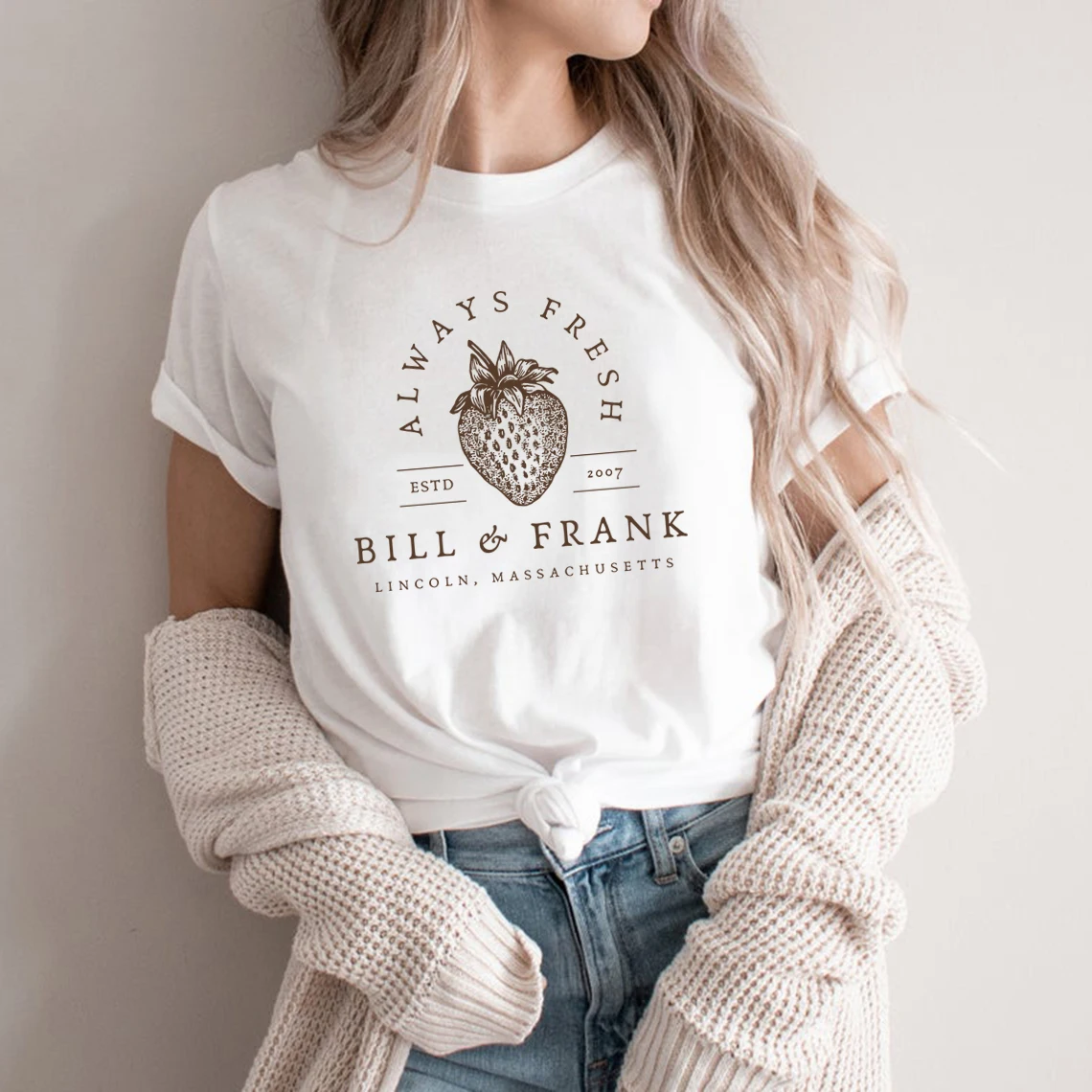 

Bill and Frank Strawberry T Shirts TLOU Tv Series T-shirt Women Graphic Tees Short Sleeve Woman Tshirt LGBT Summer Casual Tops