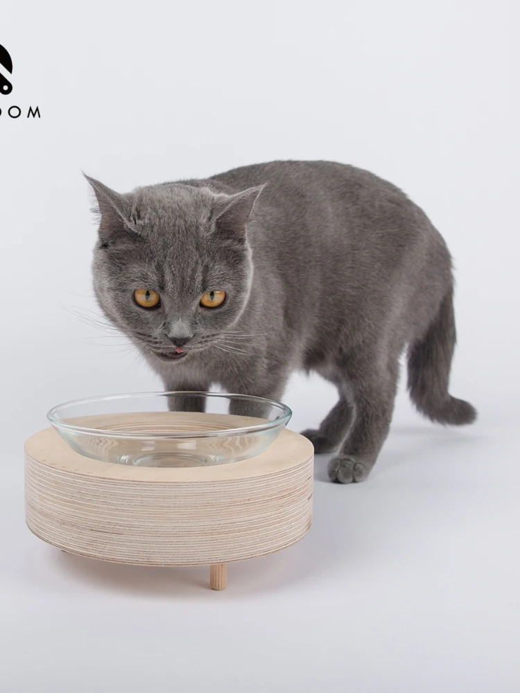 Glass cat bowl to prevent black chin, heightening large bowl of food basin to protect cervical vertebra from overturning.