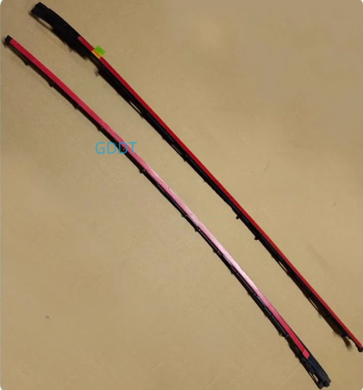 2 Pcs Front Windshield Inner Rubber Shell for Fiesta 2009-2014 5 Door Be8Z5403136A Protective Weatherstrip Holder