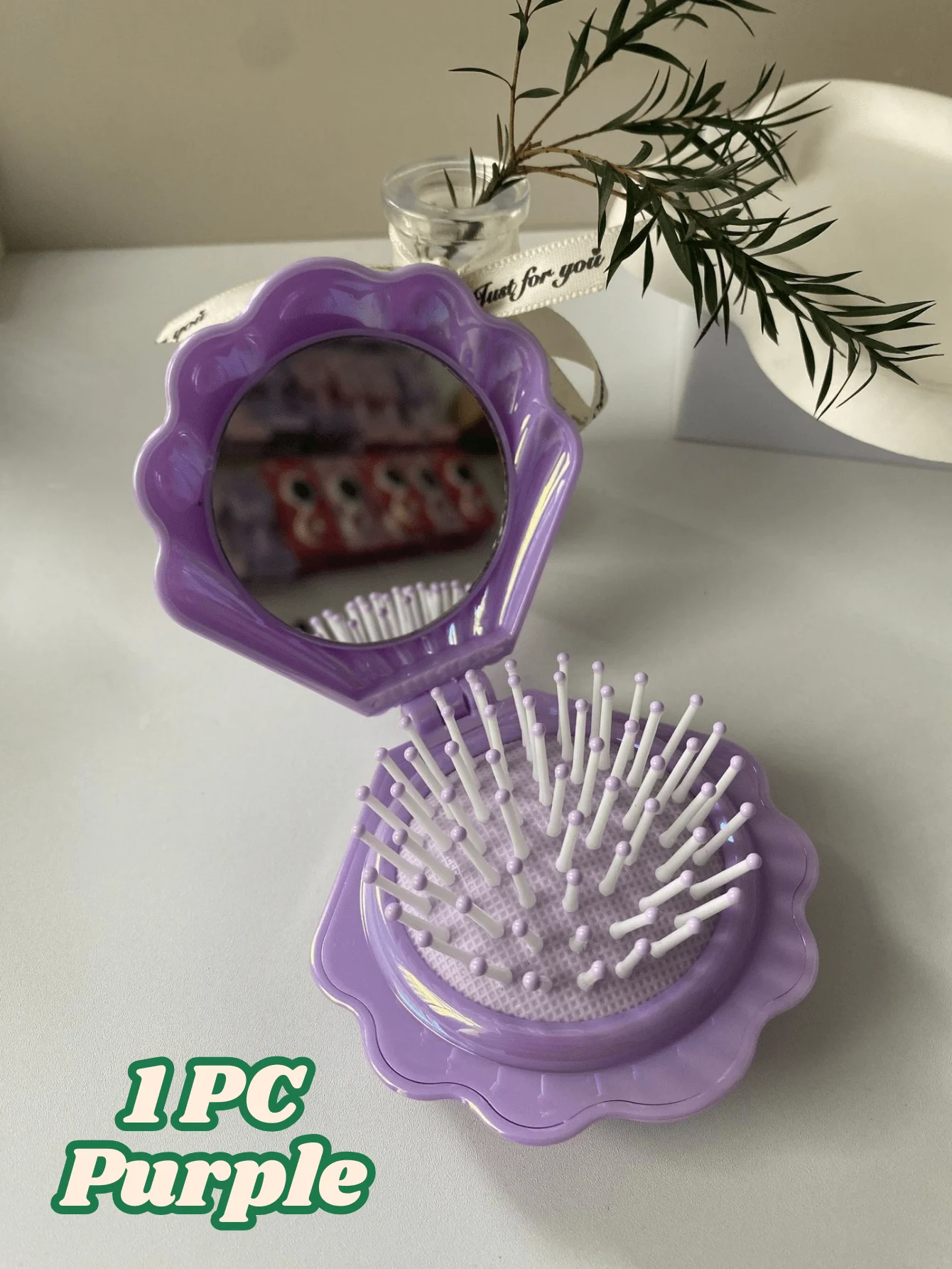 1-delige gegalvaniseerde schelpvormige draagbare make-upspiegel en kamset – opvouwbaar ontwerp, lichtgewicht kussen massagekam, gemakkelijk te stijgen haar onderweg, geschikt voor buitenavonturen en dagelijks gebruik – haarverzorgingstool