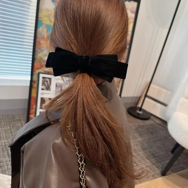 Zwart fluwelen strik haarclip grote satijnen strik haarspeld retro elegant haaraccessoire voor vrouwen achterkant van het hoofd haarspeldje