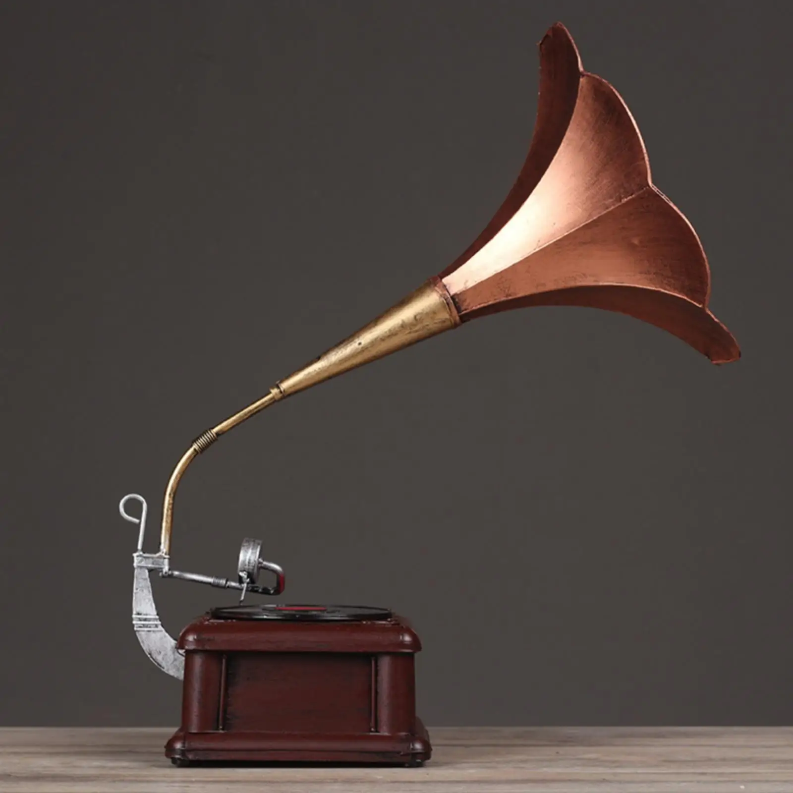 Metal Gramophone Ornament Vintage-Style Gramophone Ornament Antique-Evocative