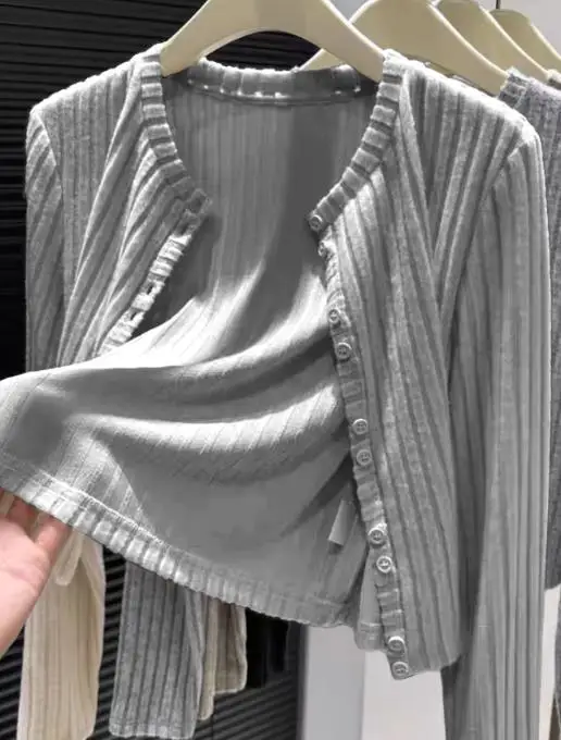 Maglione camicia di lana a maniche lunghe minimalista alla moda da donna Autunno Inverno 2025 Abbigliamento